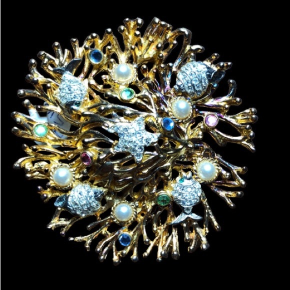 🐙🐚🐠 RIP IVANA Ocean Lovers pendant & brooch - Picture 3 of 11